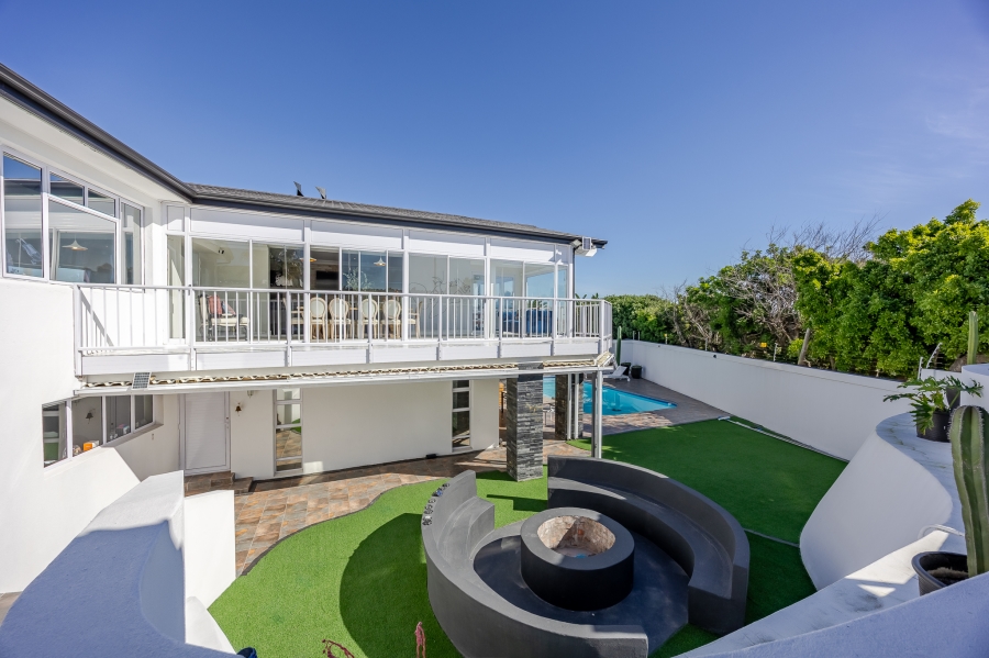 5 Bedroom Property for Sale in Milnerton Central Western Cape